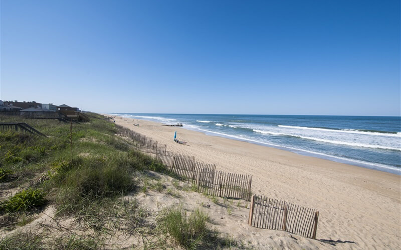 230 THE CROWN JEWEL | OBX Vacation Rentals in Kill Devil Hills, NC