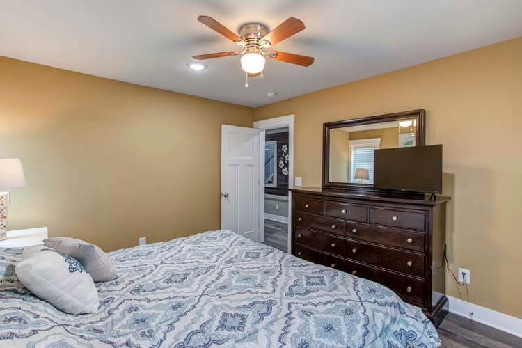 262 CAROLINA BREEZE | OBX Vacation Rentals in Kill Devil Hills, NC