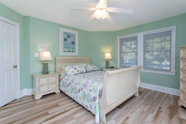 886 FLYING SOUTH | OBX Vacation Rentals in Duck, NC